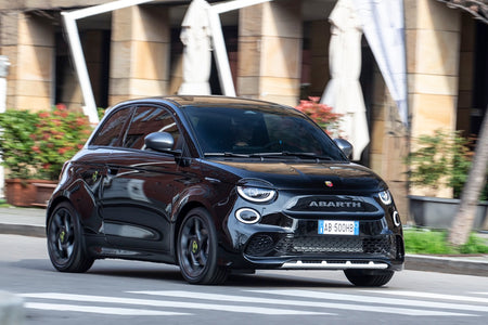 Abarth 500e Charging cable