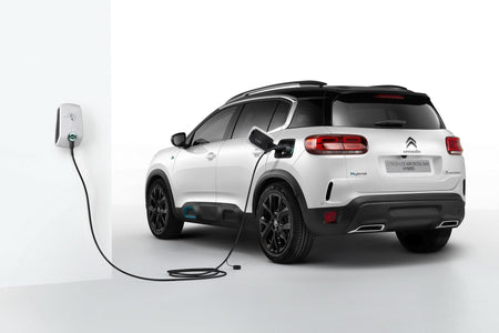 Citroën C5 Aircross SUV charging cable