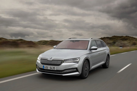 Skoda Superb Combi Charging cable