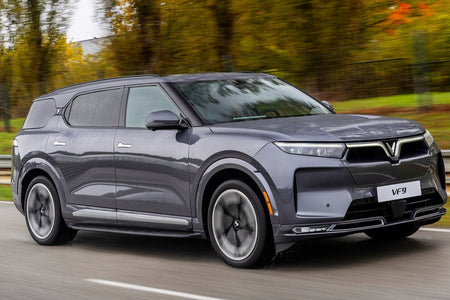 VinFast VF 9 Charging cable