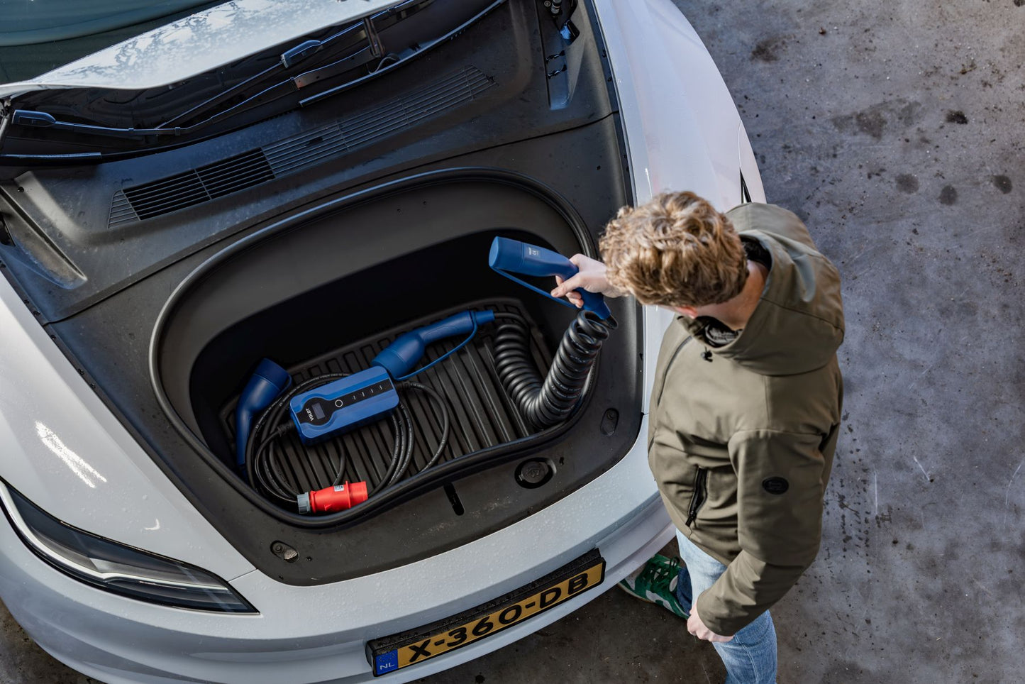 Tomada de comando vermelha tipo 2 - 16A| Trifásica | Ajustável 8A - 16A | Cabo de carregamento de 11kW