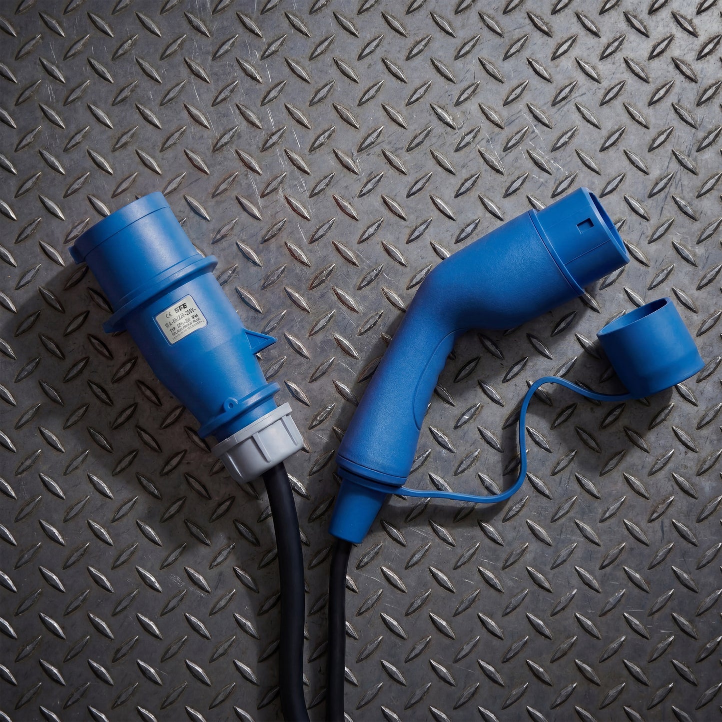 Voldt Carregador portátil EV CEE | monofásico | 8A-16A | 3.7kW +APP